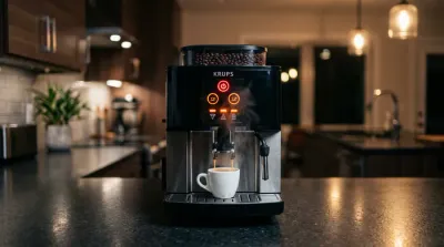 Gros plan sur les voyants d'alerte rouges et orange d'une Krups EA81